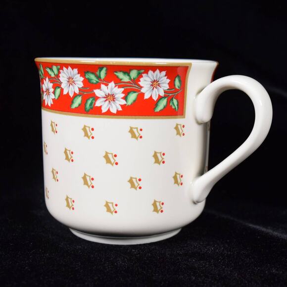 CHARLTON HALL KOBE CLASSIC TRADITIONS JAPAN Mug Cup and Saucer Christmas Set - Picture 7 of 10